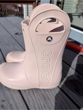 CROCS Pale Pink Waterproof Pull-On Rain Boots